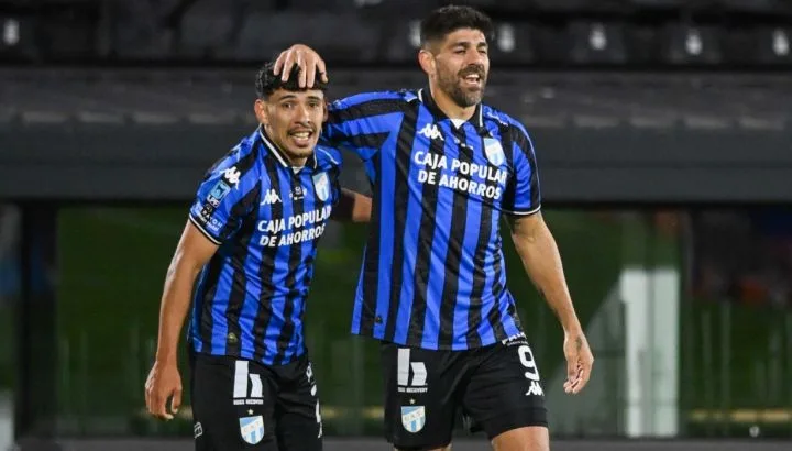 El Decano goleó a Talleres y sigue firme en la Copa Argentina
