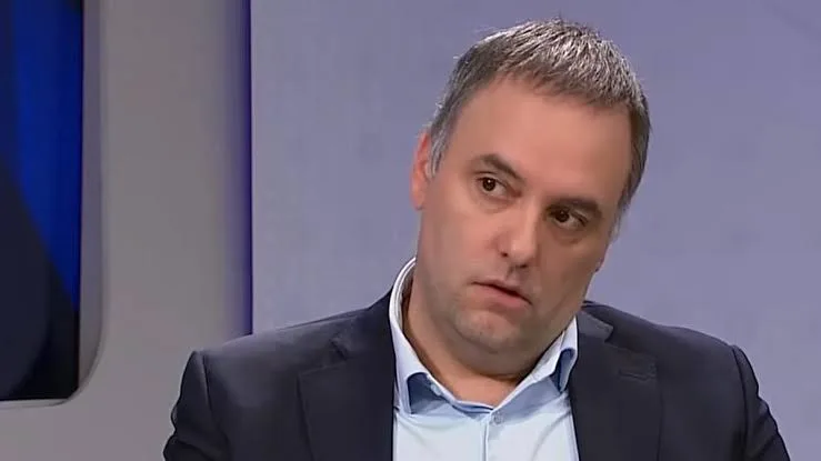 El quiebre político que definió el futuro de Manuel Adorni.