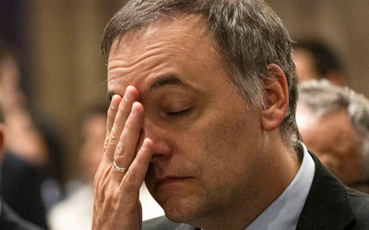 Cayó uno de los principales alfiles de Milei: Manuel Adorni renunció a su cargo.