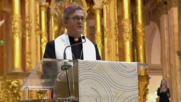 En el Tedeum, García Cuerva cuestionó la corrupción y convocó a dejar atrás la división del país.