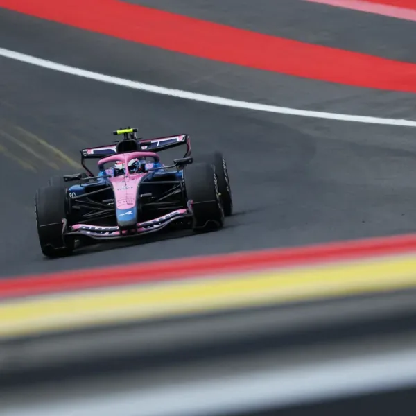 Franco Colapinto ganó dos lugares en la grilla y largará 11° en el GP de Bélgica.