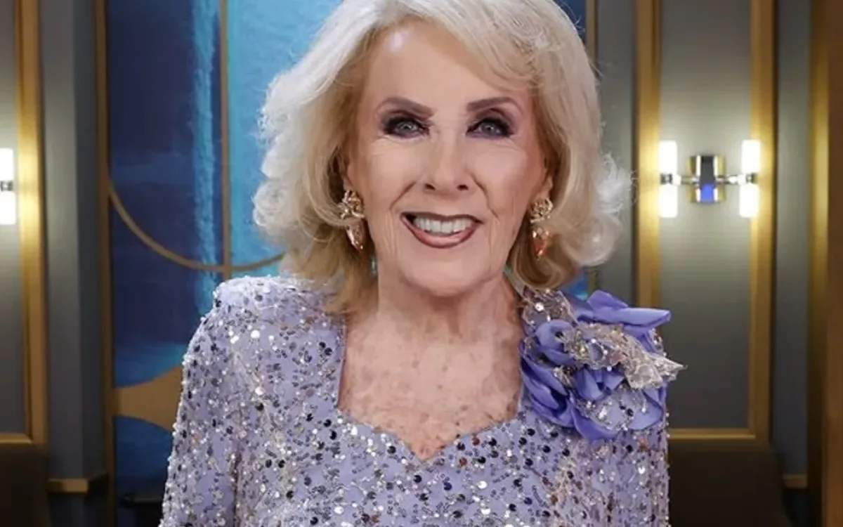 Alivio en el entorno de Mirtha Legrand: recibió el alta y regresó a su casa.