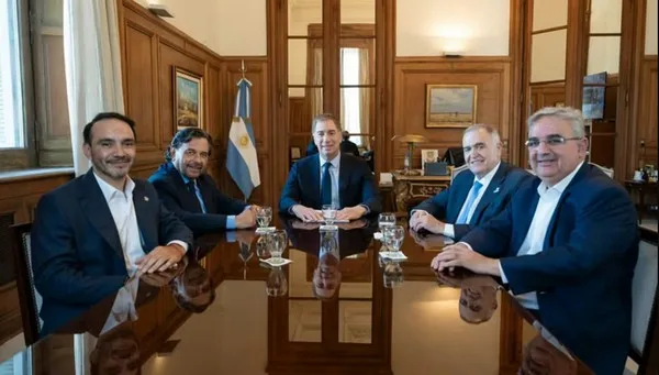 Santilli recibió a Jaldo en Casa Rosada: rutas, energía y Presupuesto 2027, los ejes del encuentro.