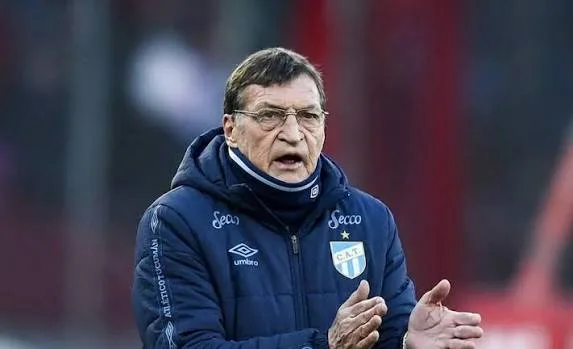 Falcioni mueve el equipo: los cambios de Atlético Tucumán para recibir a Barracas.