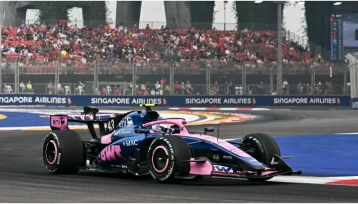 Frustración en Singapur: Franco Colapinto abandonó la Sprint por problemas en su Alpine.