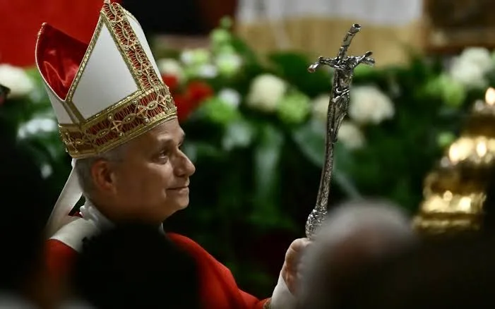El papa León XIV fue operado con éxito por un nódulo pulmonar: el comunicado del Vaticano.